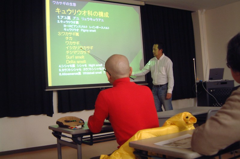 fig.02 �u���J�T�M�̐��ԁv����������H���M�j�y����